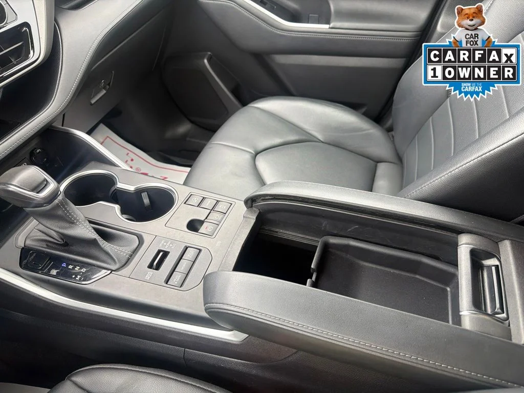 Used 2023 Midnight Black Metallic Toyota XLE image 37