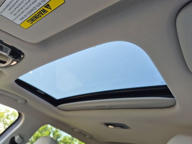 Used 2023 Gray Hyundai SEL image 12