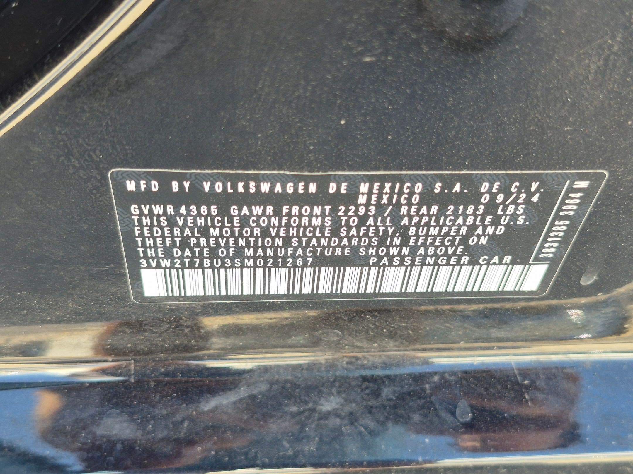 Certified Used 2025 Deep Black Volkswagen Autobahn image 35