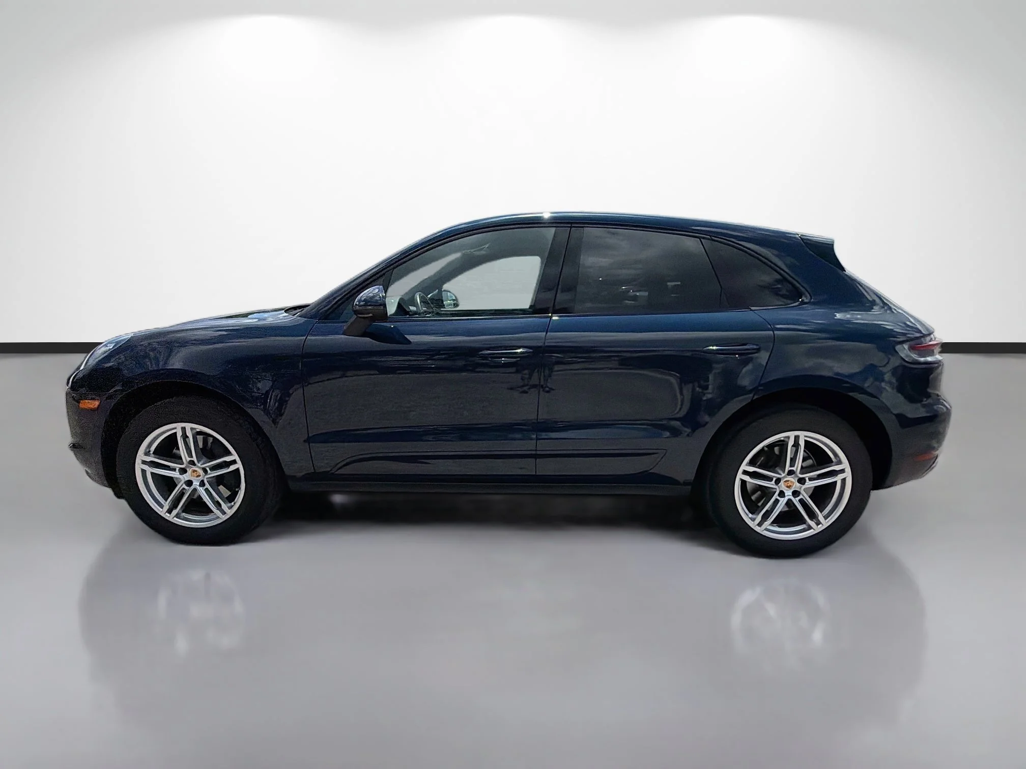 Used 2019 Blue Porsche Base image 6