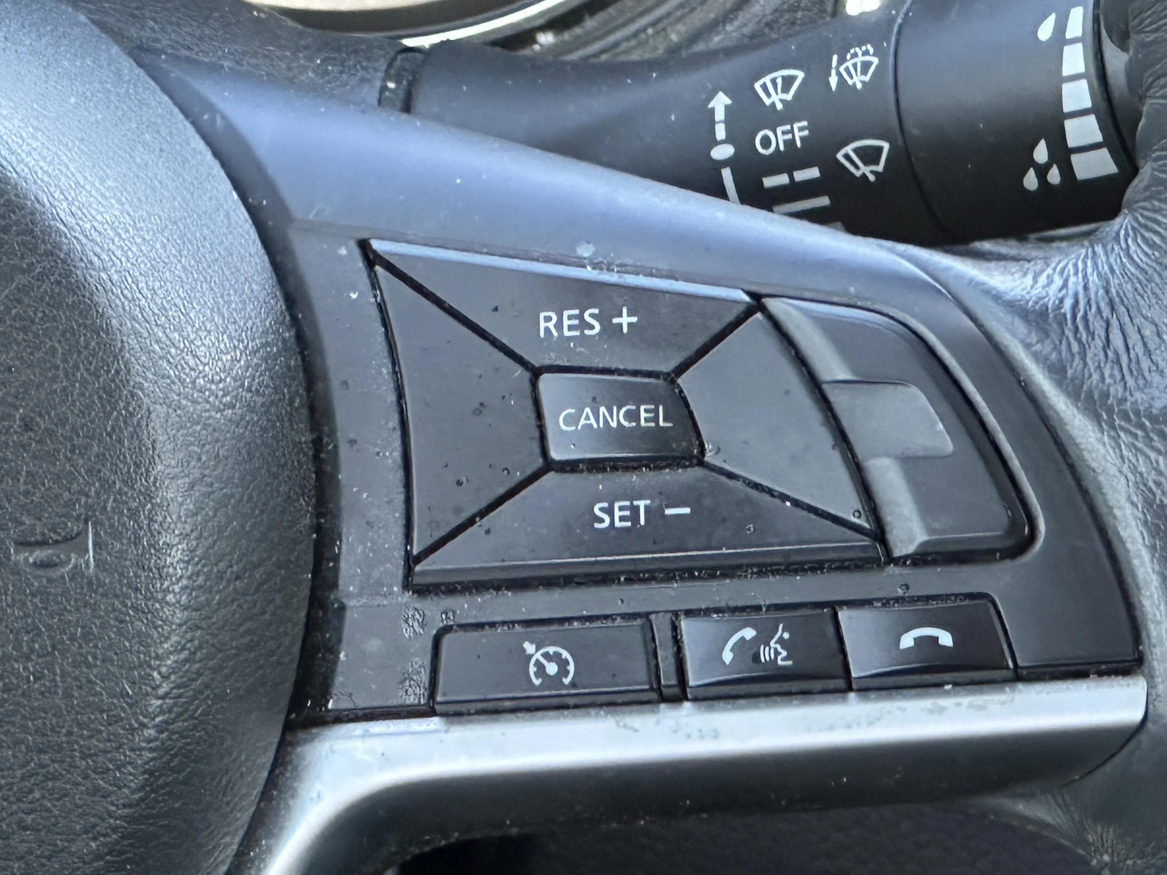 Used 2017 Gray Nissan S image 13