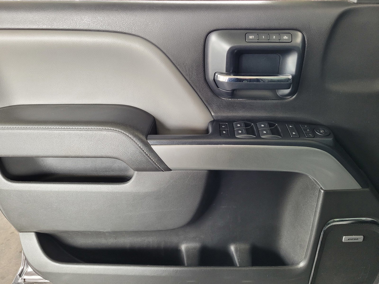 2014 Chevrolet Silverado 1500 LTZ - Photo 17