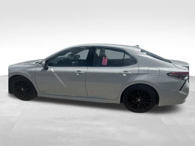 Used 2022 Gray Toyota Hybrid XSE image 38