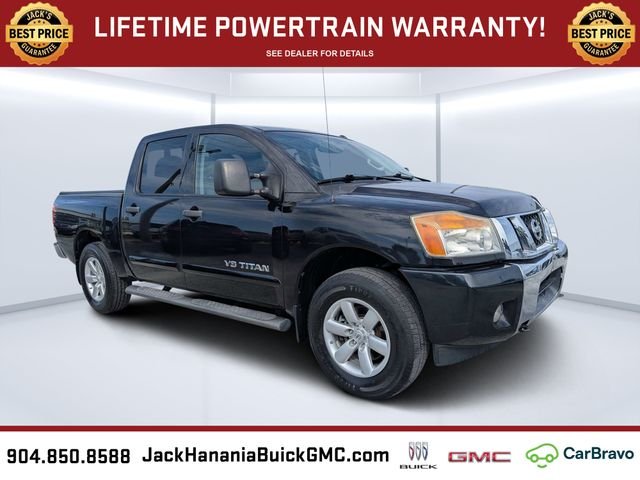 Used 2014 Black Nissan SV image 1