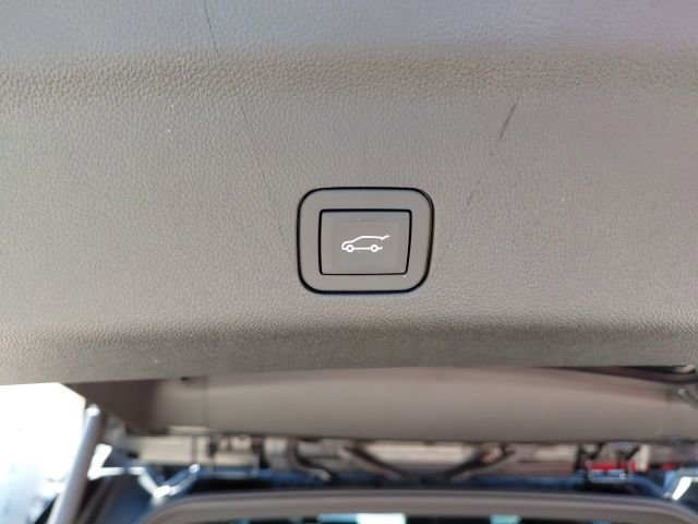 2026 GMC Yukon XL Denali - Photo 34
