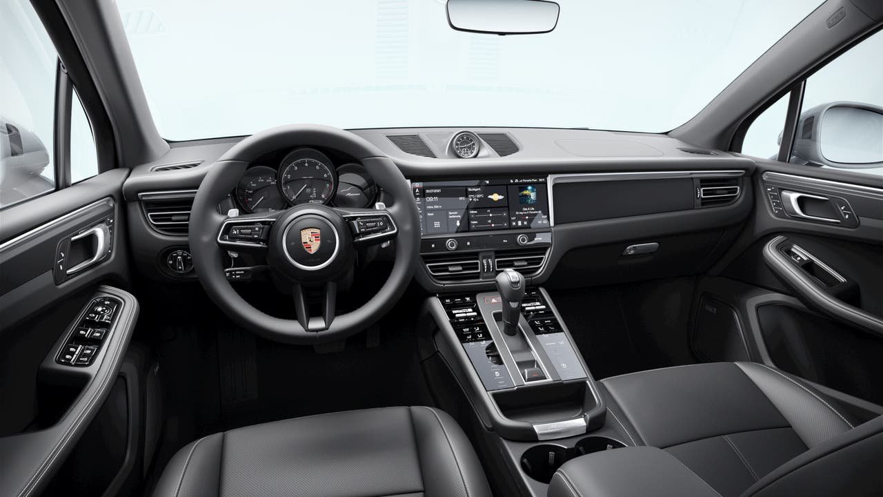 Used 2026  Porsche  image 9