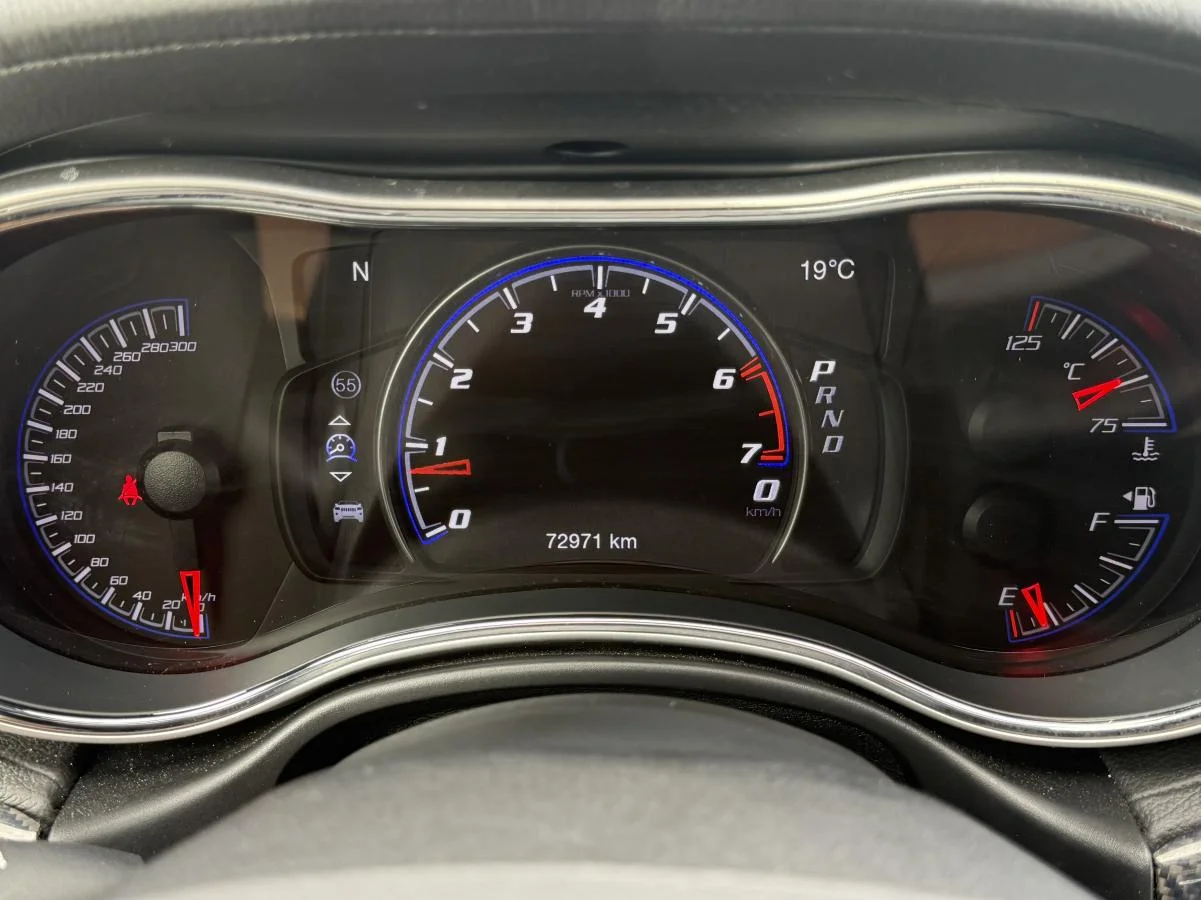 Used 2019 Grey Jeep SRT image 30