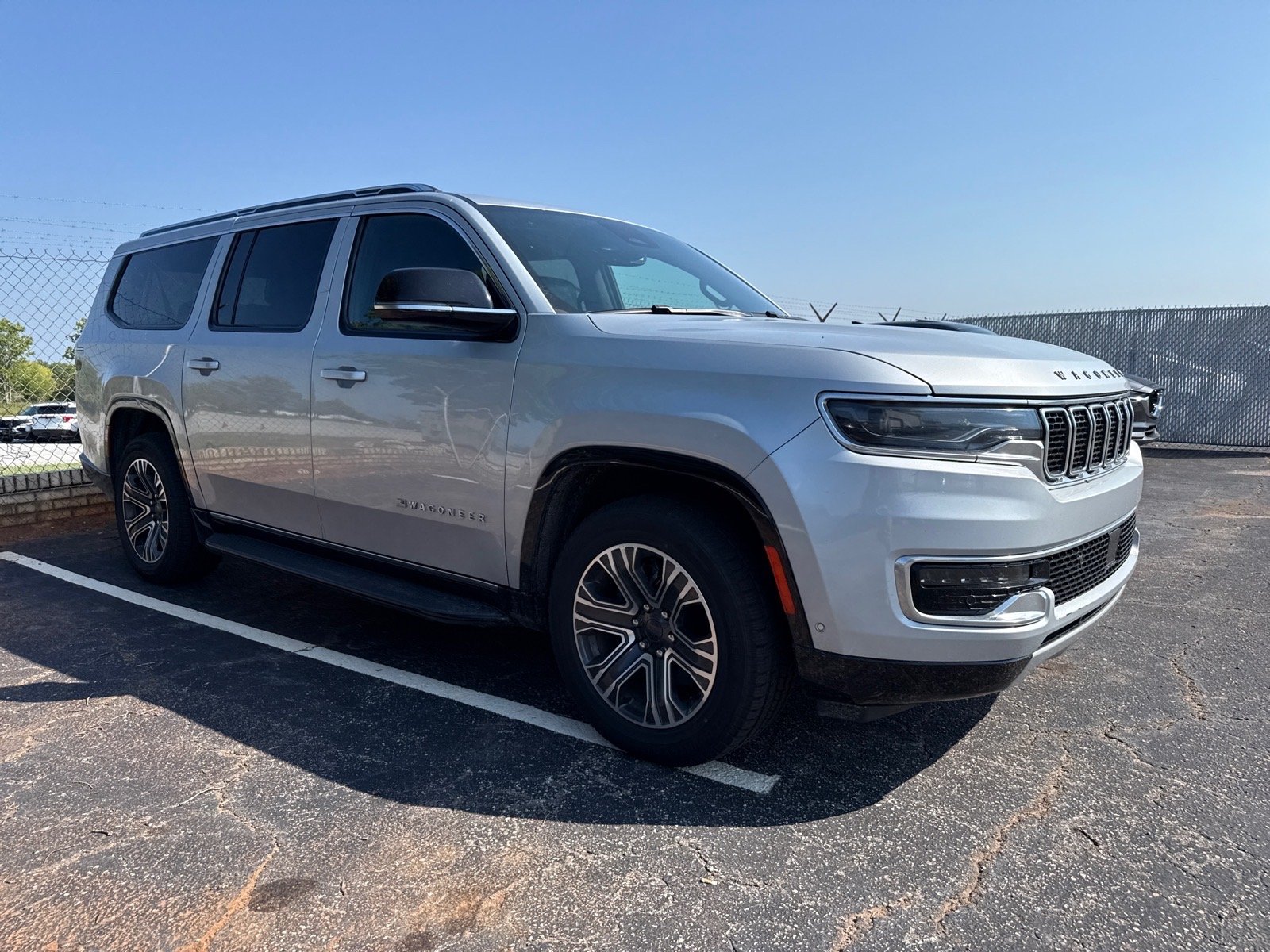 2024 Jeep Wagoneer L
