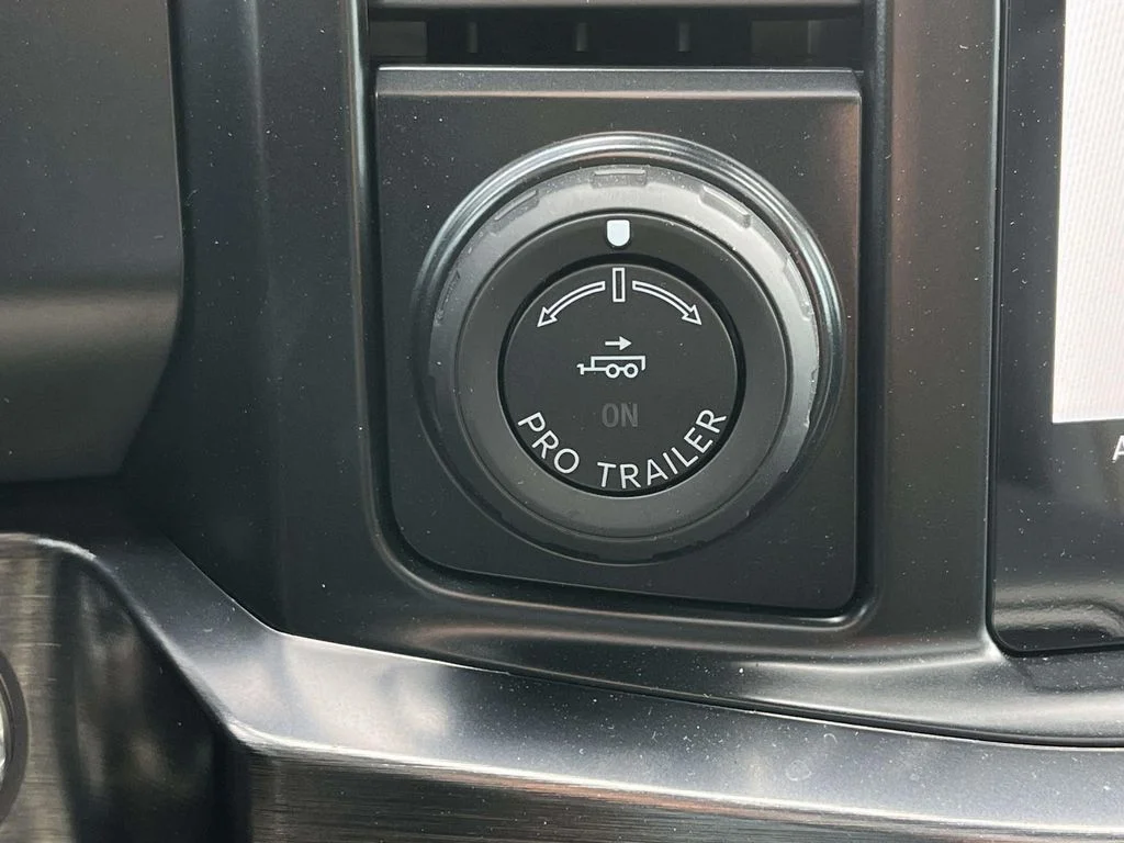 New 2026 Gray Ford Lariat image 24