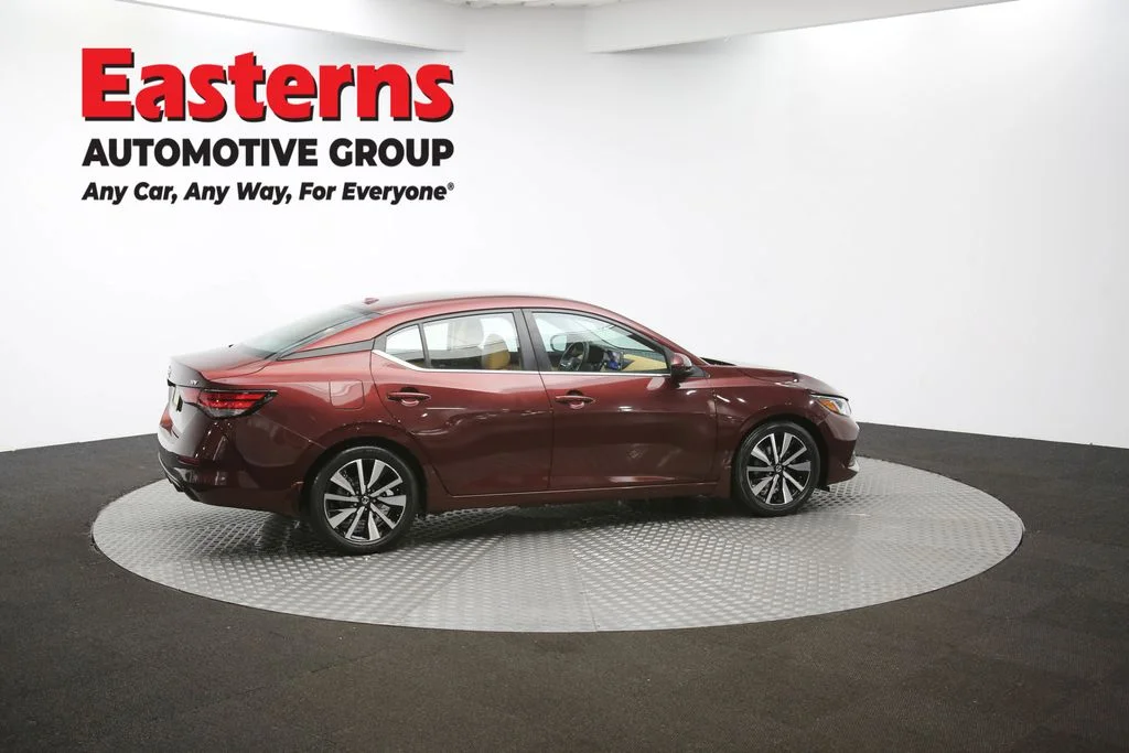 Used 2022 Red Nissan SV image 43