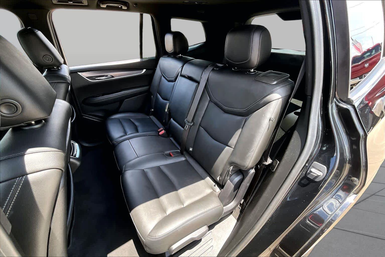 Used 2021 Stellar Black Metallic Cadillac Luxury image 21