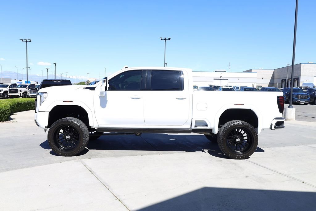 Used 2024 Summit White GMC Denali Ultimate image 3
