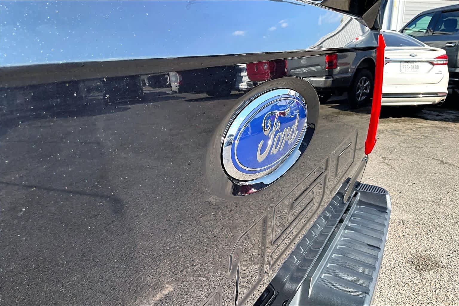 Used 2023 Agate Black Ford XLT image 31