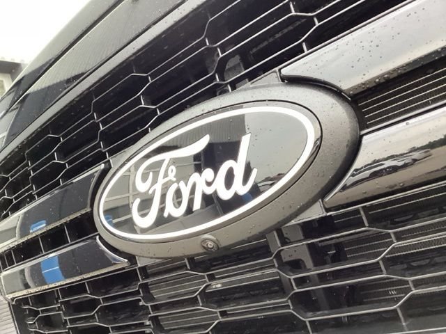New 2026 Agate Black Metallic Ford Lariat® image 4