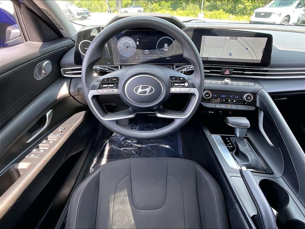 Used 2024 Intense Blue Hyundai SEL image 16