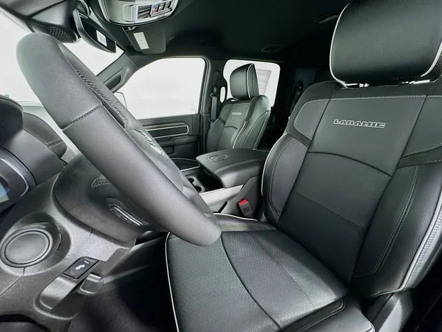 New 2025 Granite Crystal Metallic Clear-Coat Exterior Paint RAM LARAMIE image 21