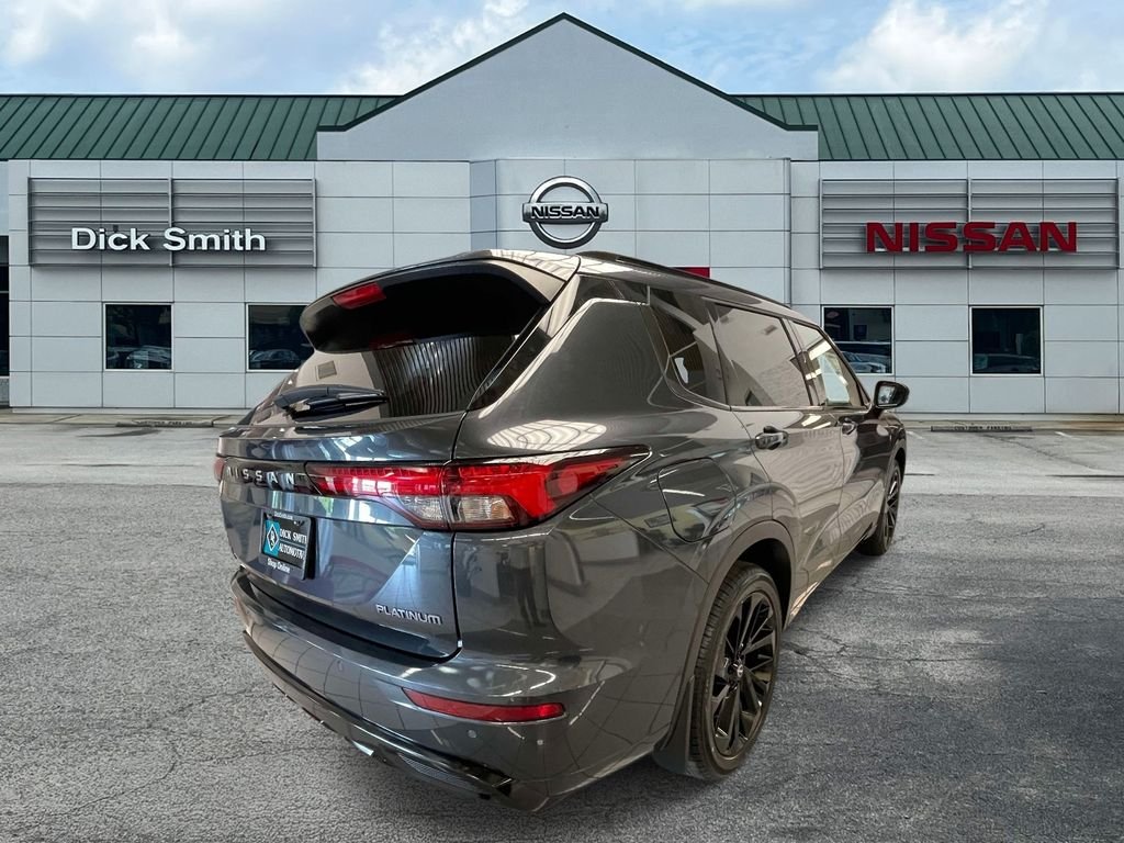 New 2026 Gray Nissan Platinum image 6