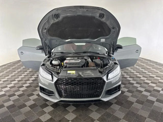 Used 2018  Audi 2.0T image 15