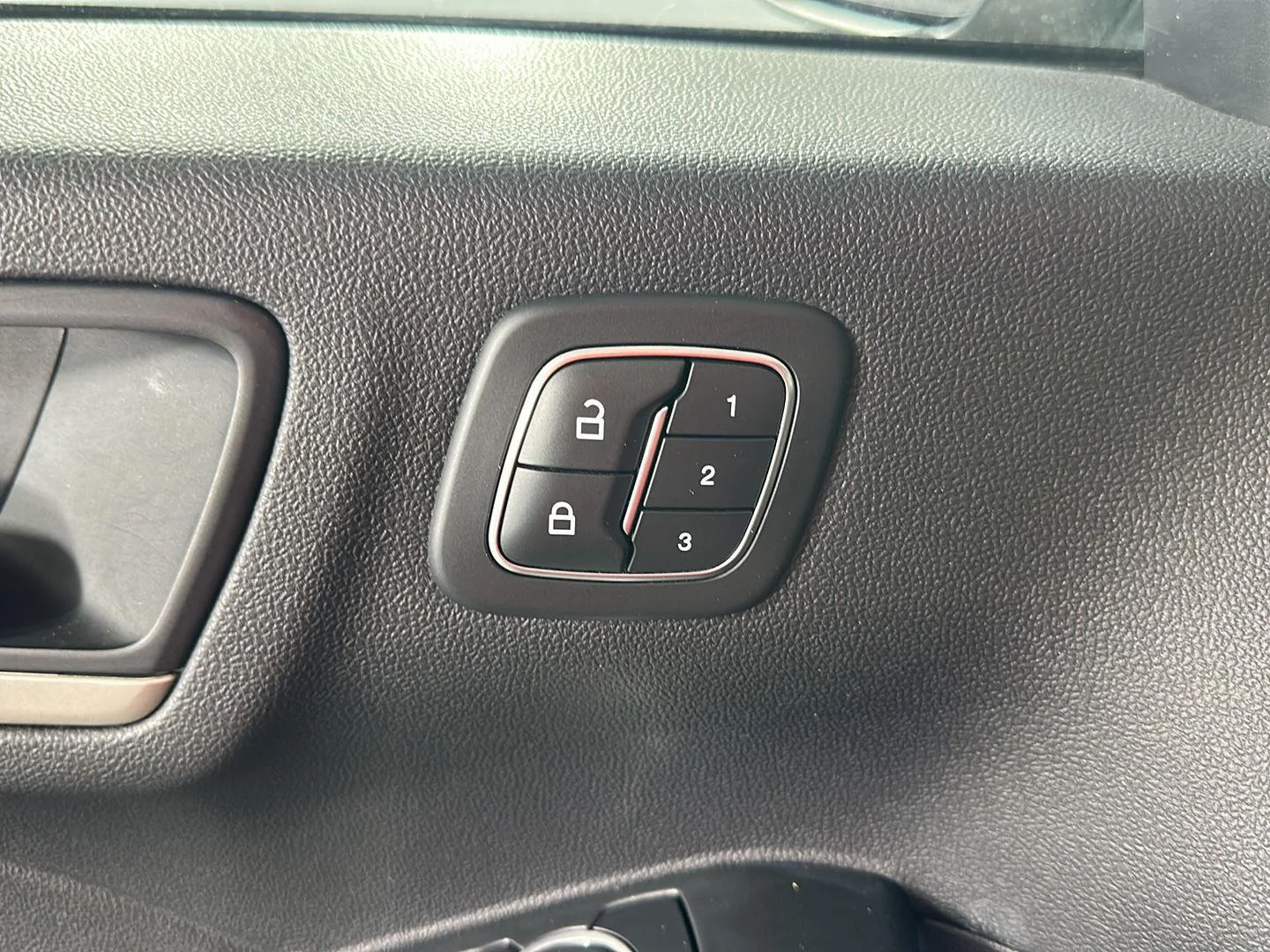 Used 2021 Desert Gold Ford SEL image 17