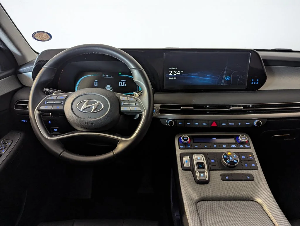 Certified Used 2023 White Hyundai XRT image 32