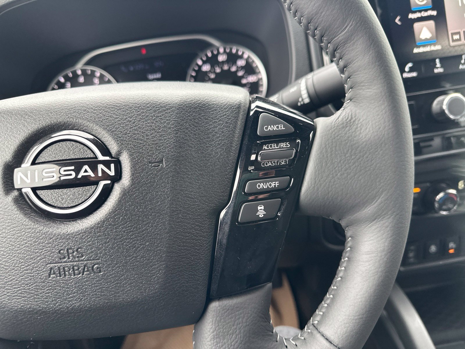 New 2027 White Nissan SV image 41
