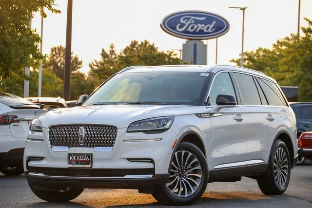 2022 Lincoln Aviator Standard