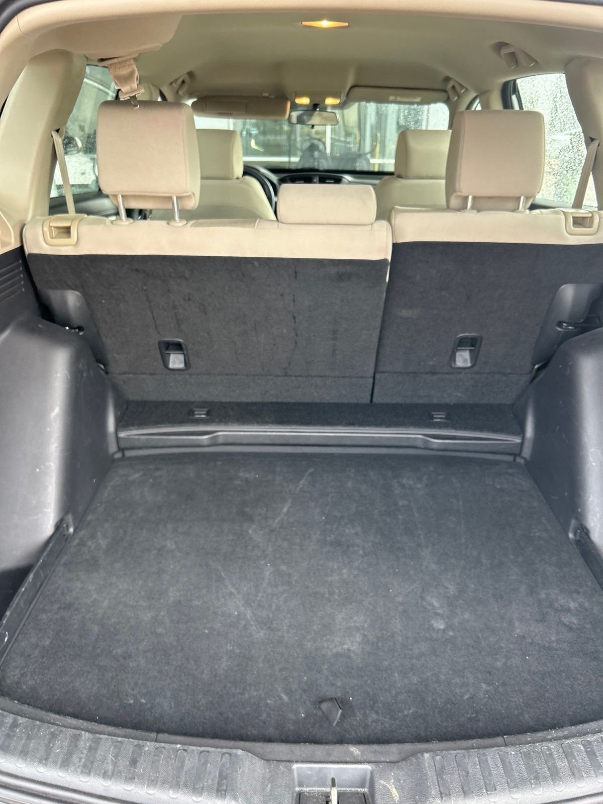 Used 2019 White Honda LX image 16
