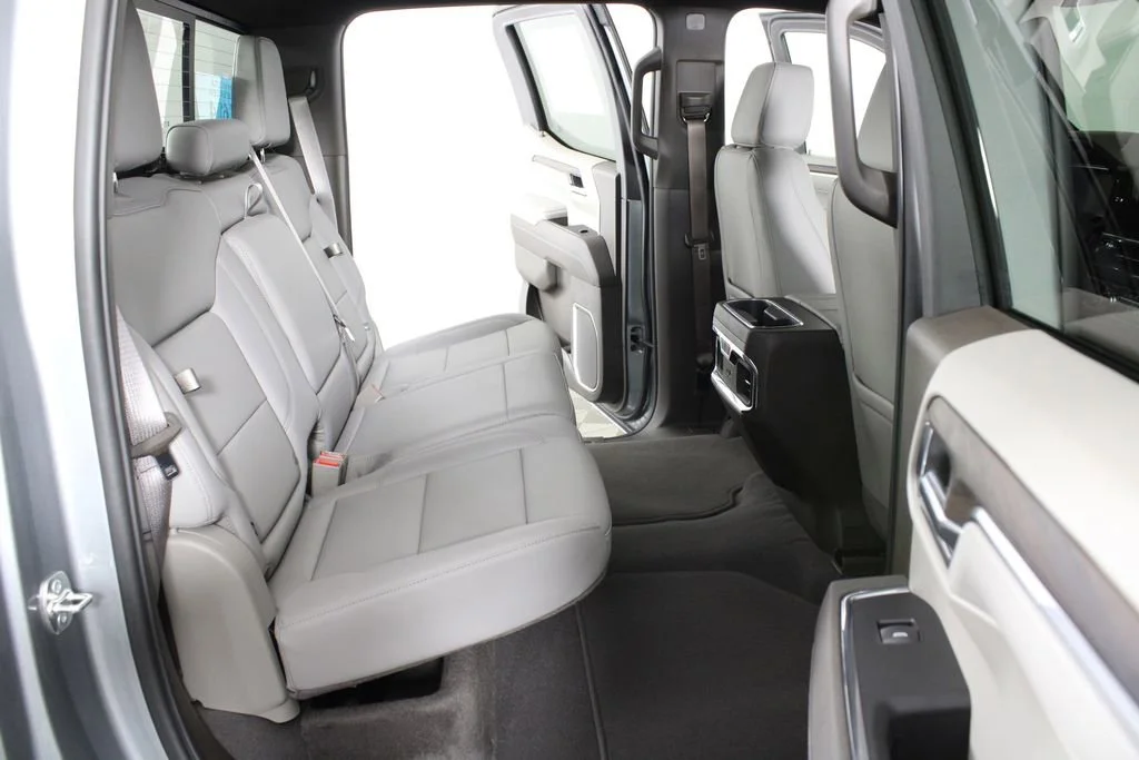 2026 GMC Sierra 1500 SLT - Photo 12