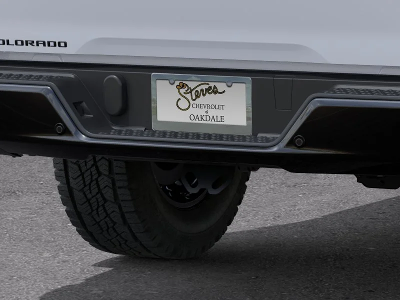 New 2026 Summit White Chevrolet WT image 14