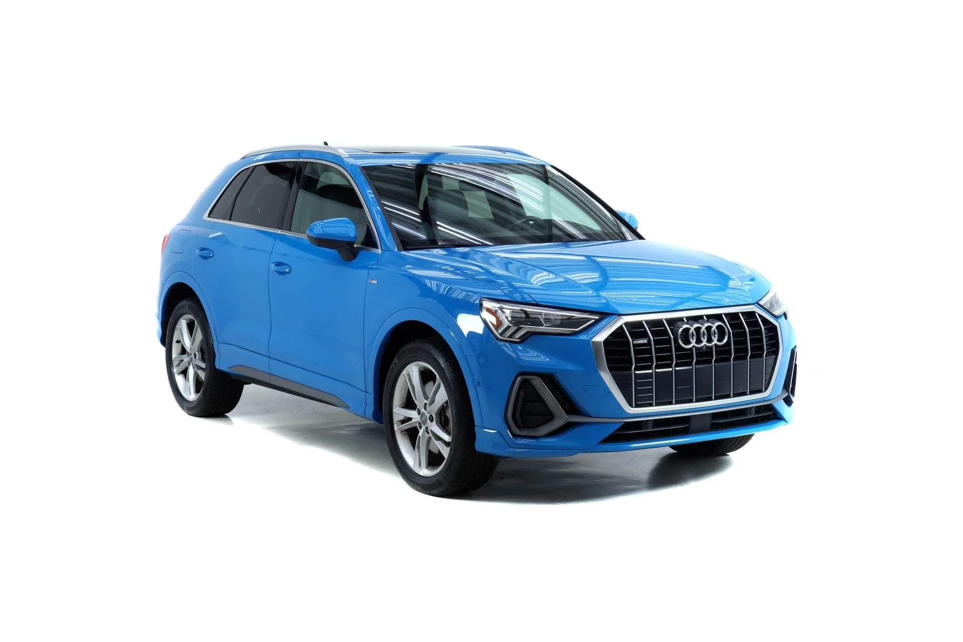 Used 2019 Blue Audi 2.0T Prestige image 2