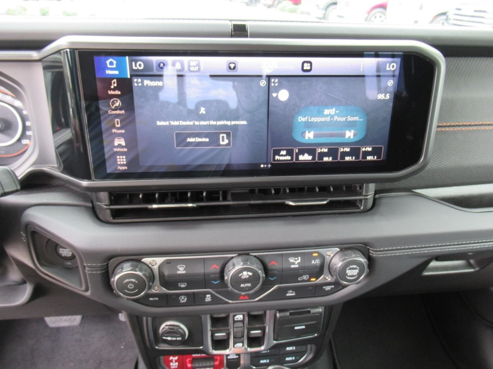 Used 2026 White Jeep Mojave image 29