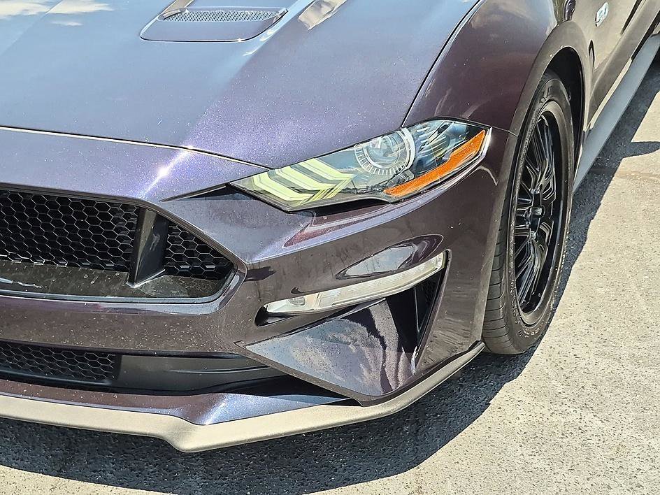 Used 2022 Purple Metallic Ford GT Premium image 9