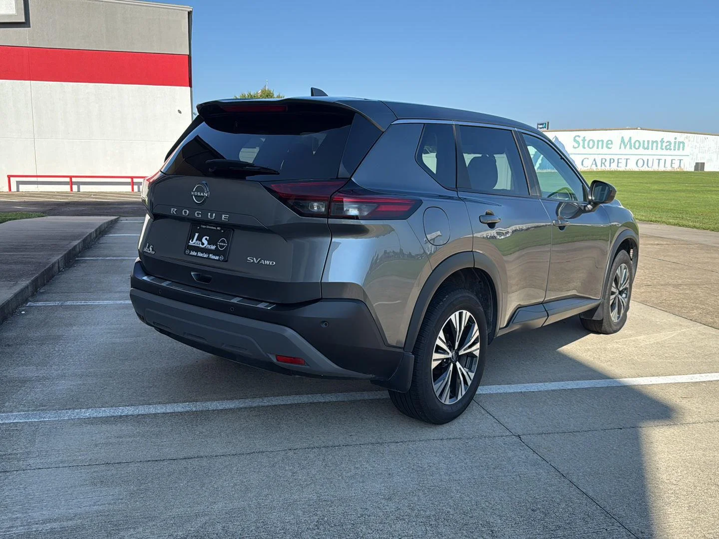 Certified Used 2023 Gun Metallic Nissan SV image 7