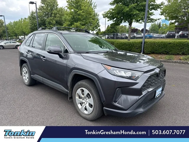 2019 Toyota RAV4 LE