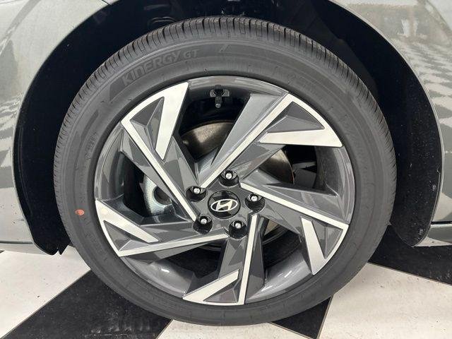 New 2026 Gray Hyundai Limited image 5