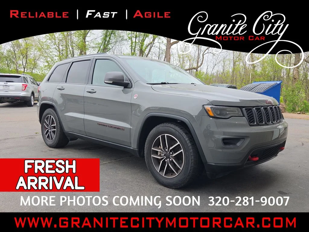2021 Jeep Grand Cherokee Trailhawk's photo