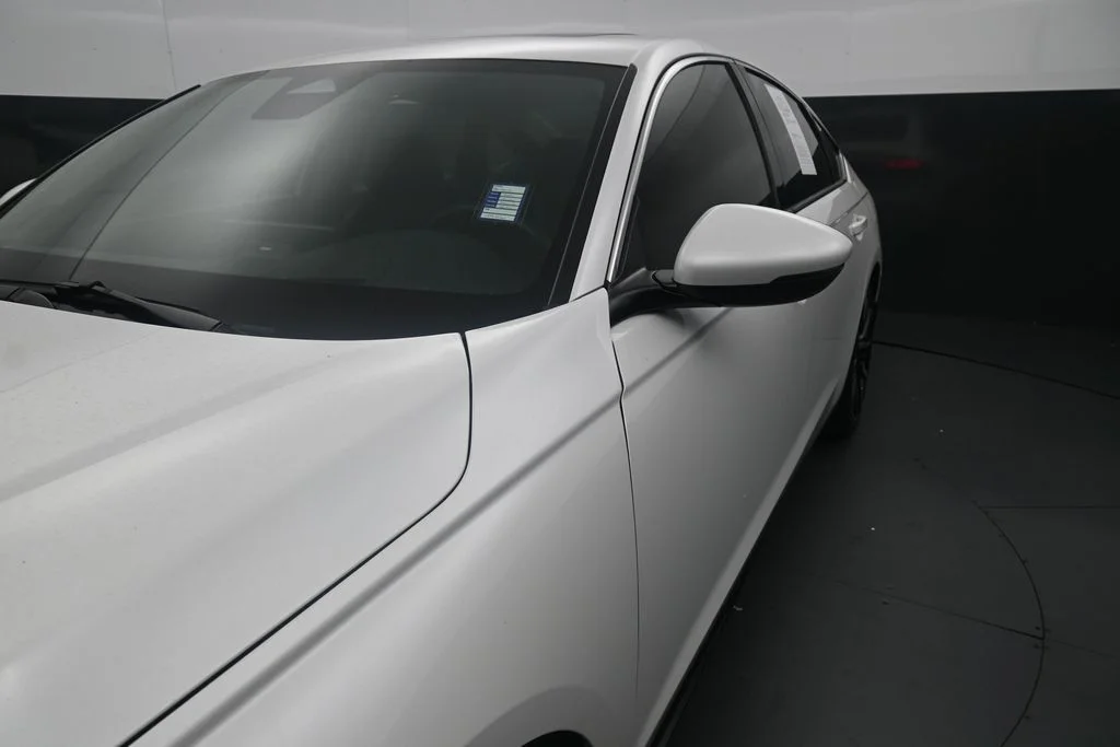 Certified Used 2024 Platinum White Pearl Honda HYBRID TRG image 12