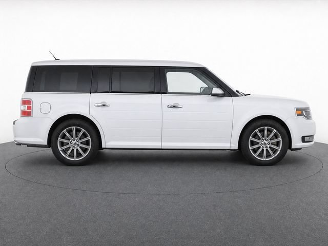 Used 2019 White Ford Limited image 8