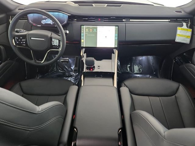 New 2026 Santorini Black Land Rover Dynamic SE image 4