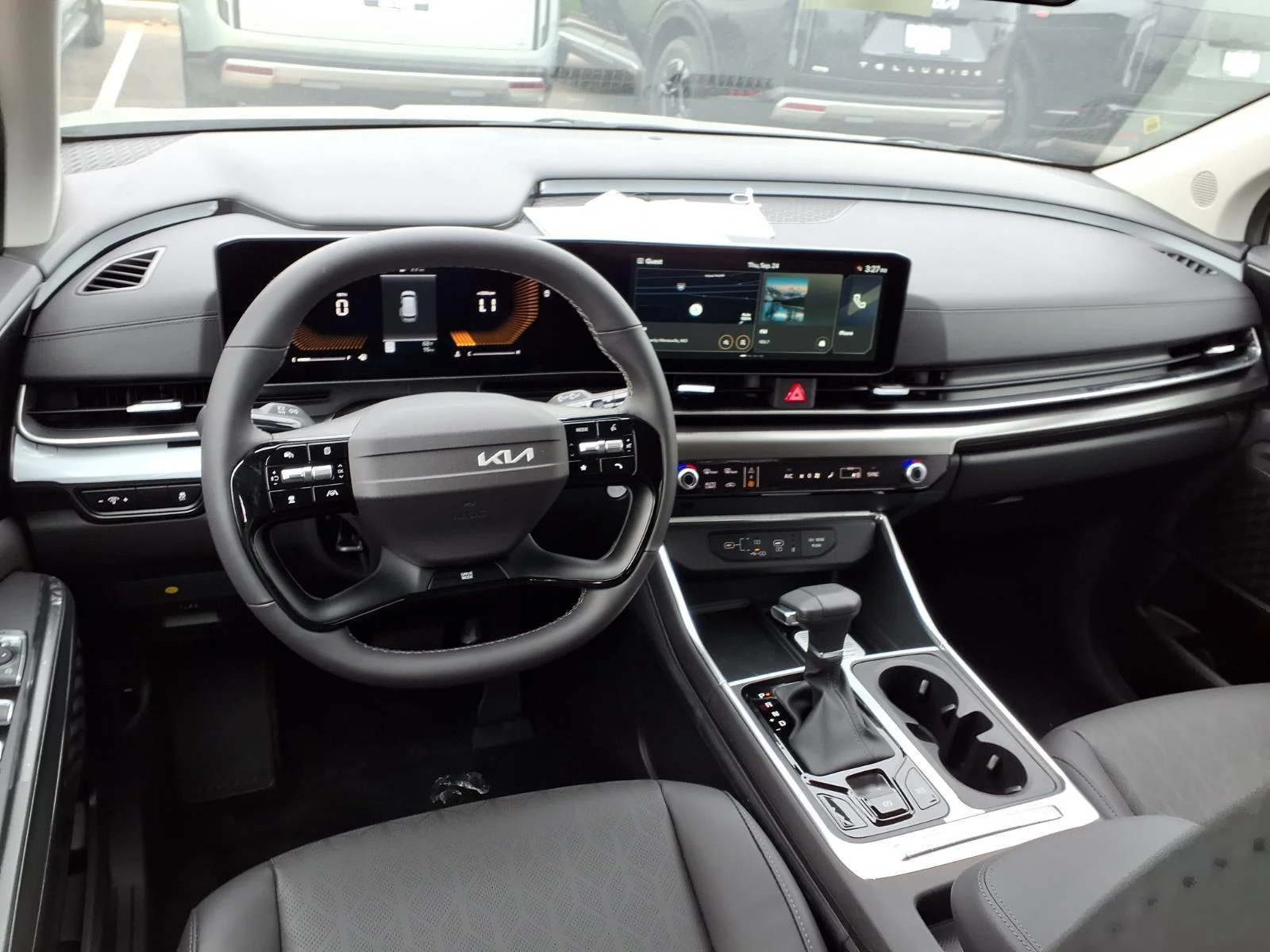 New 2027 Ceramic Silver Kia EX image 4
