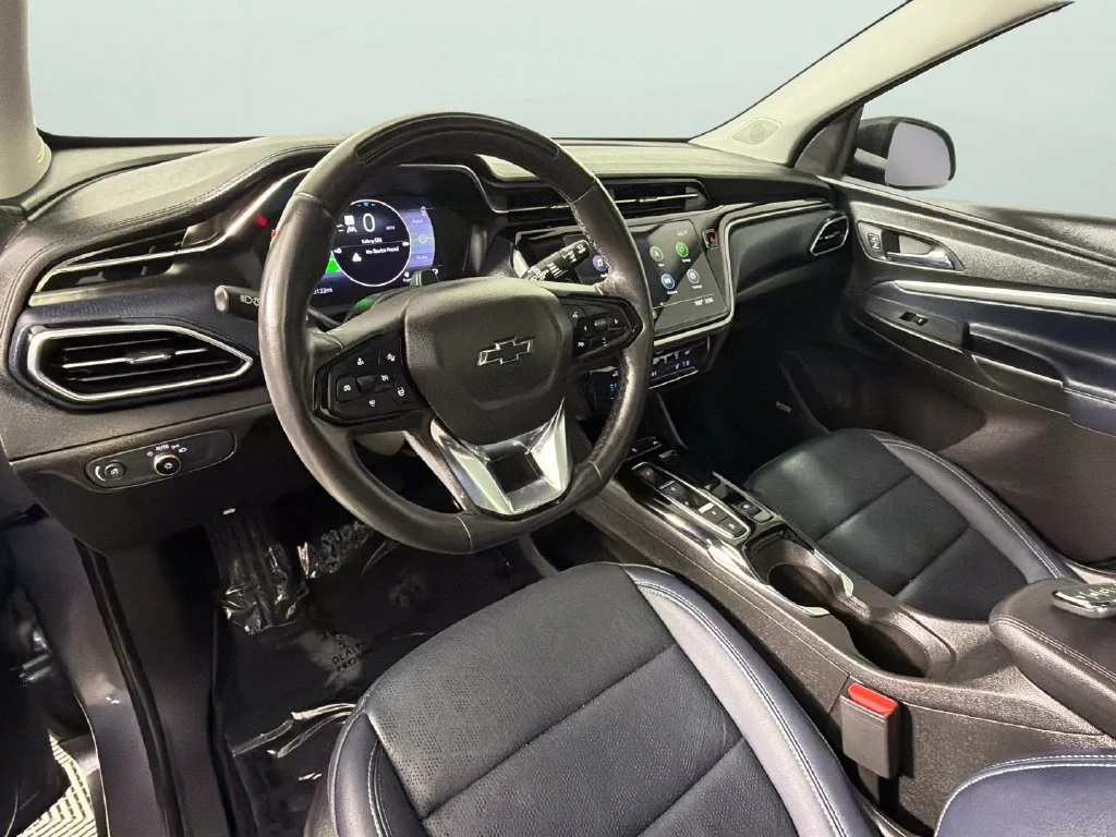 Used 2022 GRAY GHOST METALLIC Chevrolet Premier image 19