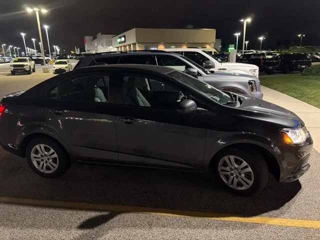 Used 2018 Gray Chevrolet LS image 6