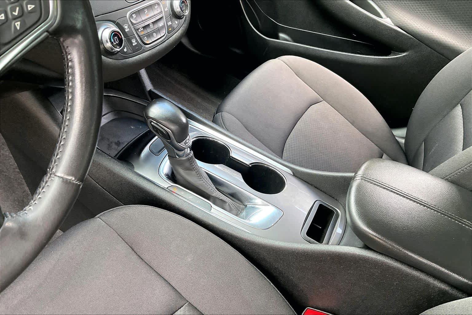 Used 2021 Silver Ice Metallic Chevrolet LT image 14