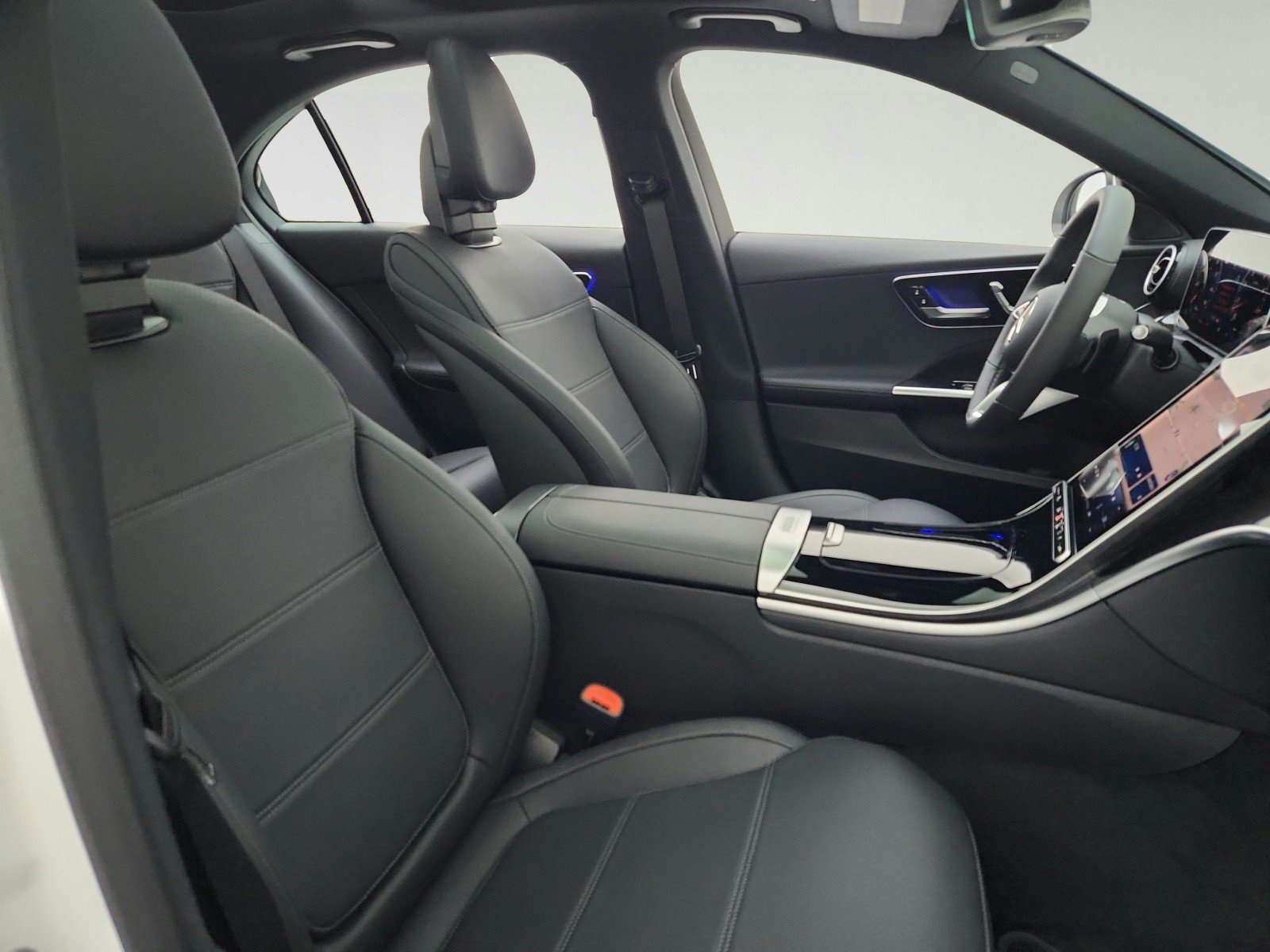 New 2026 Polar White Mercedes-Benz C 300 Sedan image 25
