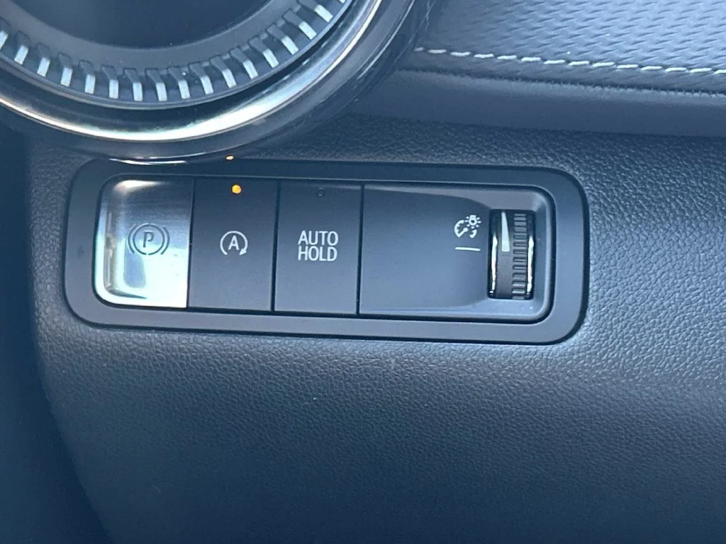 Used 2025 Mosaic Black Metallic Chevrolet LT image 28