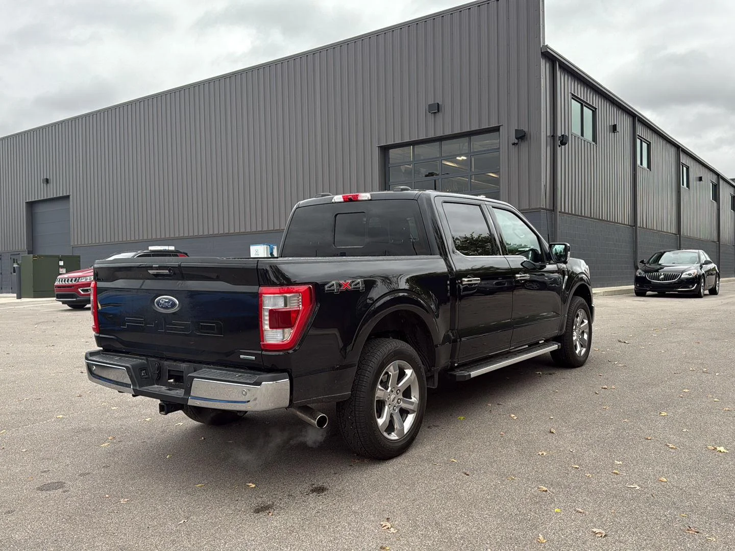 Used 2022 Agate Black Ford LARIAT image 3