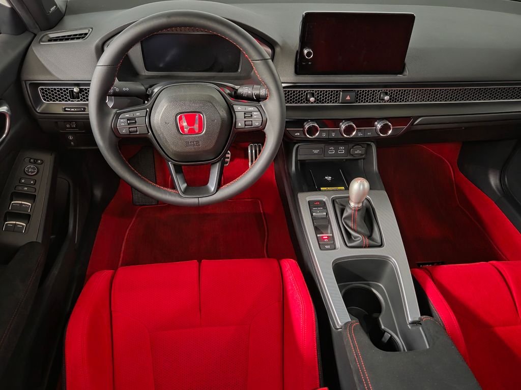 Used 2025 White Honda  image 17