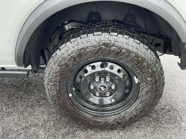 New 2026 Avalanche Gray Ford Big Bend image 2