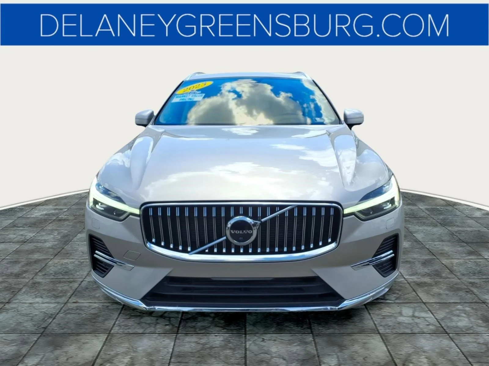 Used 2023 Bright Dusk Metallic Volvo T8 Plus Bright Theme image 8