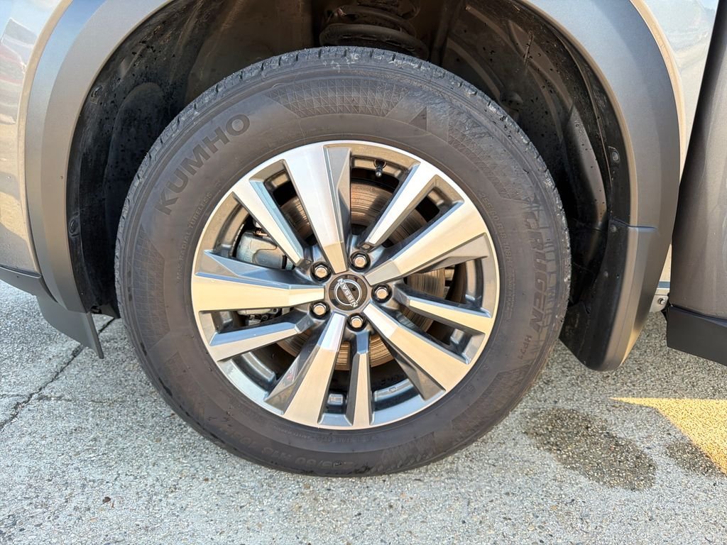 Certified Used 2025 Gray Nissan SL image 30